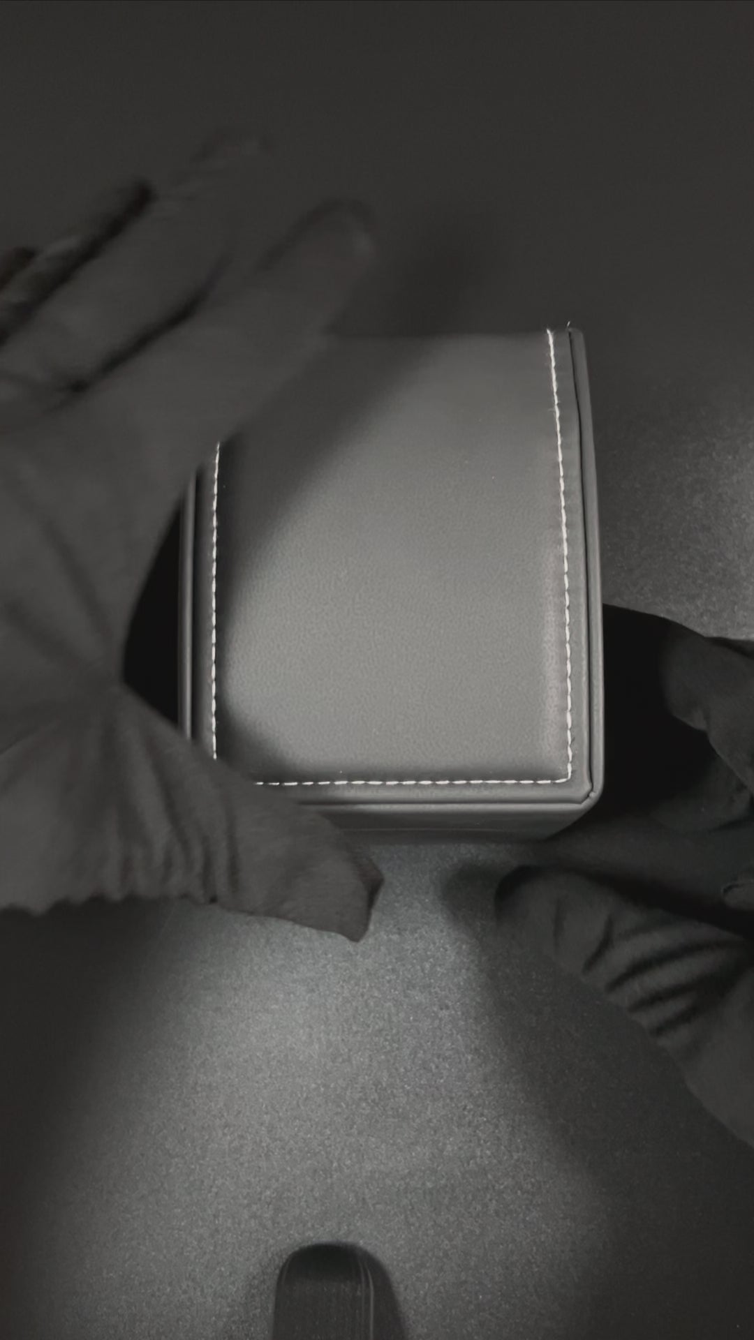 LEGEND Automatic  - Royal Bordeaux - Metal